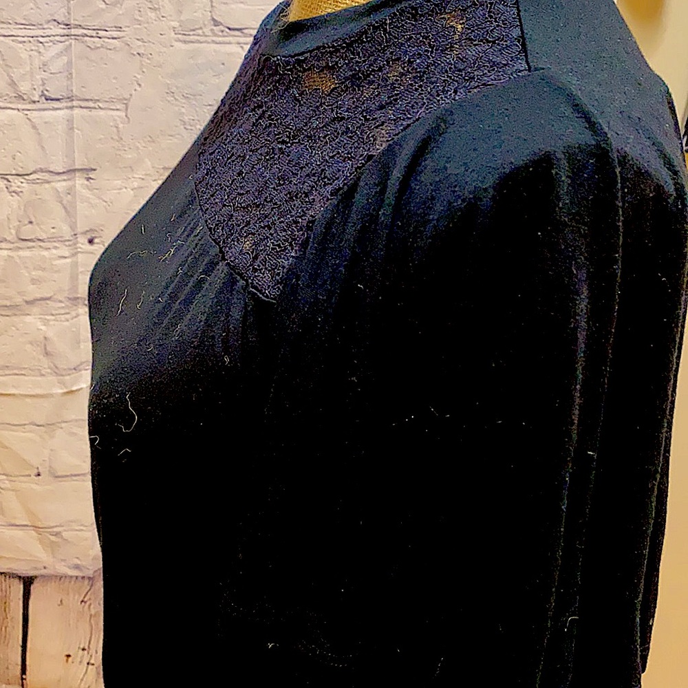 Express Top - Picture 2 of 2